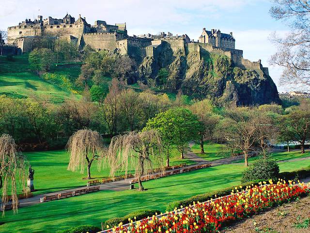 Edinburgh Castle Scotland viewed from Princes Street Gardens - The Edinburgh Castle, with more than thousand years of history, viewed from the Princes Street Gardens, a public park in the centre of Edinburgh, the capital of Scotland. The majestic volcanic rock, that dominates the city and forms the basis of the Edinburgh Castle, has given a refuge of the early inhabitants and the defensive position for the first settlements, dated back the 9th century BC. The Edinburgh Castle has been a royal residence since the reign of David I in the 12th century until the Union of the Crowns in 1603. From the 17th century it was a military base with large garrison and as one of the most important fortresses in the Kingdom of Scotland it was involved in many historical conflicts. From the 19th century Edinburgh Castle was recognised as a historic monument. - , Edinburgh, castle, castles, Scotland, Princes, Street, Gardens, garden, places, place, travel, travels, tour, tours, trip, trips, thousand, years, year, history, histories, public, park, parks, centre, centres, capital, capitals, majestic, volcanic, rock, rocks, city, cities, basis, refuge, refuges, early, inhabitants, inhabitant, defensive, position, positions, settlements, settlement, 9th, century, centuries, BC, royal, residence, residences, reign, reigns, David, 12th, Union, unions, Crowns, crown, 1603, 17th, military, base, bases, garrison, garrisons, important, fortresses, fortress, Kingdom, kingdoms, historical, conflicts, conflict, 19th, historic, monument, monuments - The Edinburgh Castle, with more than thousand years of history, viewed from the Princes Street Gardens, a public park in the centre of Edinburgh, the capital of Scotland. The majestic volcanic rock, that dominates the city and forms the basis of the Edinburgh Castle, has given a refuge of the early inhabitants and the defensive position for the first settlements, dated back the 9th century BC. The Edinburgh Castle has been a royal residence since the reign of David I in the 12th century until the Union of the Crowns in 1603. From the 17th century it was a military base with large garrison and as one of the most important fortresses in the Kingdom of Scotland it was involved in many historical conflicts. From the 19th century Edinburgh Castle was recognised as a historic monument. Lösen Sie kostenlose Edinburgh Castle Scotland viewed from Princes Street Gardens Online Puzzle Spiele oder senden Sie Edinburgh Castle Scotland viewed from Princes Street Gardens Puzzle Spiel Gruß ecards  from puzzles-games.eu.. Edinburgh Castle Scotland viewed from Princes Street Gardens puzzle, Rätsel, puzzles, Puzzle Spiele, puzzles-games.eu, puzzle games, Online Puzzle Spiele, kostenlose Puzzle Spiele, kostenlose Online Puzzle Spiele, Edinburgh Castle Scotland viewed from Princes Street Gardens kostenlose Puzzle Spiel, Edinburgh Castle Scotland viewed from Princes Street Gardens Online Puzzle Spiel, jigsaw puzzles, Edinburgh Castle Scotland viewed from Princes Street Gardens jigsaw puzzle, jigsaw puzzle games, jigsaw puzzles games, Edinburgh Castle Scotland viewed from Princes Street Gardens Puzzle Spiel ecard, Puzzles Spiele ecards, Edinburgh Castle Scotland viewed from Princes Street Gardens Puzzle Spiel Gruß ecards