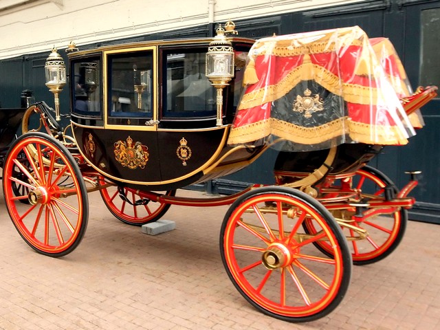 Royal Wedding Glass Coach at Royal Mews in London England - 'Glass Coach', the famed carriage at the Royal Mews in London, England, which was built in 1881 and has been used by other royal brides, will be used by Prince William and Kate Middleton in the event of bad weather at their wedding day on 29 April 2011. - , Royal, wedding, weddings, glass, coach, coaches, Royal, Mews, London, England, autos, auto, cars, car, show, shows, ceremony, ceremonies, event, events, entertainment, entertainments, place, places, celebrities, celebrity, famed, carriage, carriages, 1881, brides, bride, prince, princes, William, Kate, Middleton, event, events, bad, weather, day, days, April, 2011 - 'Glass Coach', the famed carriage at the Royal Mews in London, England, which was built in 1881 and has been used by other royal brides, will be used by Prince William and Kate Middleton in the event of bad weather at their wedding day on 29 April 2011. Lösen Sie kostenlose Royal Wedding Glass Coach at Royal Mews in London England Online Puzzle Spiele oder senden Sie Royal Wedding Glass Coach at Royal Mews in London England Puzzle Spiel Gruß ecards  from puzzles-games.eu.. Royal Wedding Glass Coach at Royal Mews in London England puzzle, Rätsel, puzzles, Puzzle Spiele, puzzles-games.eu, puzzle games, Online Puzzle Spiele, kostenlose Puzzle Spiele, kostenlose Online Puzzle Spiele, Royal Wedding Glass Coach at Royal Mews in London England kostenlose Puzzle Spiel, Royal Wedding Glass Coach at Royal Mews in London England Online Puzzle Spiel, jigsaw puzzles, Royal Wedding Glass Coach at Royal Mews in London England jigsaw puzzle, jigsaw puzzle games, jigsaw puzzles games, Royal Wedding Glass Coach at Royal Mews in London England Puzzle Spiel ecard, Puzzles Spiele ecards, Royal Wedding Glass Coach at Royal Mews in London England Puzzle Spiel Gruß ecards