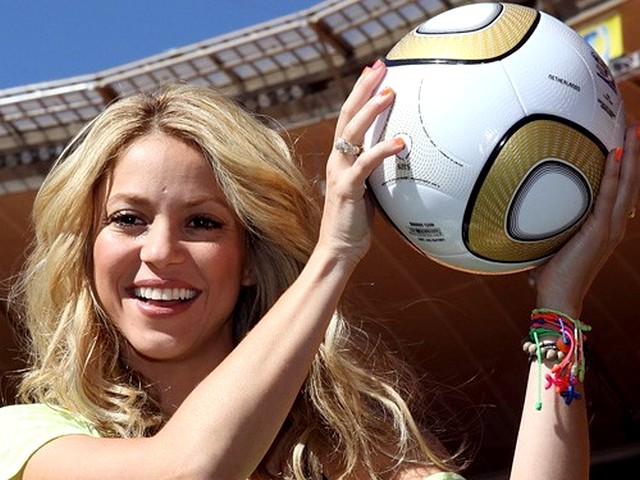 World Cup 2010 Champion Shakira will support Spain - The Colombian singer Shakira, close to her Spanish heritage will support Spain during the FIFA World Cup 2010 Champion final match at the Soccer City stadium in Johannesburg, South Africa (July 11, 2010). - , World, Cup, 2010, Champion, Shakira, Spain, celebrities, celebrity, sport, sports, tournament, tournaments, performance, Spanish, heritage, heritages, FIFA, final, match, matches, Soccer, City, stadium, stadiums, Johannesburg, South, Africa - The Colombian singer Shakira, close to her Spanish heritage will support Spain during the FIFA World Cup 2010 Champion final match at the Soccer City stadium in Johannesburg, South Africa (July 11, 2010). Подреждайте безплатни онлайн World Cup 2010 Champion Shakira will support Spain пъзел игри или изпратете World Cup 2010 Champion Shakira will support Spain пъзел игра поздравителна картичка  от puzzles-games.eu.. World Cup 2010 Champion Shakira will support Spain пъзел, пъзели, пъзели игри, puzzles-games.eu, пъзел игри, online пъзел игри, free пъзел игри, free online пъзел игри, World Cup 2010 Champion Shakira will support Spain free пъзел игра, World Cup 2010 Champion Shakira will support Spain online пъзел игра, jigsaw puzzles, World Cup 2010 Champion Shakira will support Spain jigsaw puzzle, jigsaw puzzle games, jigsaw puzzles games, World Cup 2010 Champion Shakira will support Spain пъзел игра картичка, пъзели игри картички, World Cup 2010 Champion Shakira will support Spain пъзел игра поздравителна картичка