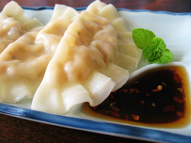 Vegetarian Japanese Dumplings - Vegetarian freshly steamed Japanese dumplings (Gyoza) with mushrooms and tofu, served with soy-based tare sauce seasoned with rice vinegar, chili oil and shredded ginger. - , vegetarian, Japanes, dumplings, dumpling, food, foods, holiday, holidays, feast, feasts, party, parties, festivity, festivities, celebration, celebrations, seasons, season, freshly, steamed, Gyoza, mushrooms, mushroom, tofu, soy, tare, sauce, sauces, seasoned, rice, vinegar, vinegars, chili, oil, oils, shredded, ginger - Vegetarian freshly steamed Japanese dumplings (Gyoza) with mushrooms and tofu, served with soy-based tare sauce seasoned with rice vinegar, chili oil and shredded ginger. Lösen Sie kostenlose Vegetarian Japanese Dumplings Online Puzzle Spiele oder senden Sie Vegetarian Japanese Dumplings Puzzle Spiel Gruß ecards  from puzzles-games.eu.. Vegetarian Japanese Dumplings puzzle, Rätsel, puzzles, Puzzle Spiele, puzzles-games.eu, puzzle games, Online Puzzle Spiele, kostenlose Puzzle Spiele, kostenlose Online Puzzle Spiele, Vegetarian Japanese Dumplings kostenlose Puzzle Spiel, Vegetarian Japanese Dumplings Online Puzzle Spiel, jigsaw puzzles, Vegetarian Japanese Dumplings jigsaw puzzle, jigsaw puzzle games, jigsaw puzzles games, Vegetarian Japanese Dumplings Puzzle Spiel ecard, Puzzles Spiele ecards, Vegetarian Japanese Dumplings Puzzle Spiel Gruß ecards