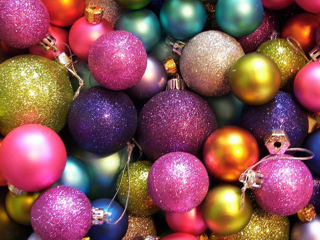 Colorful Christmas Balls - Colorful glass balls, lovely traditional ornaments for Christmas tree decoration. The round glittering toys are a symbol of life amid the dark, cold winter nights and the evergreen tree is a symbol of everlasting life and light. - , Christmas, balls, ball, holiday, holidays, colorful, glass, lovely, traditional, ornaments, ornament, tree, trees, decoration, decorations, round, glittering, toys, toy, symbol, symbols, life, dark, cold, winter, nights, night, evergreen, everlasting, light, lights - Colorful glass balls, lovely traditional ornaments for Christmas tree decoration. The round glittering toys are a symbol of life amid the dark, cold winter nights and the evergreen tree is a symbol of everlasting life and light. Resuelve rompecabezas en línea gratis Colorful Christmas Balls juegos puzzle o enviar Colorful Christmas Balls juego de puzzle tarjetas electrónicas de felicitación  de puzzles-games.eu.. Colorful Christmas Balls puzzle, puzzles, rompecabezas juegos, puzzles-games.eu, juegos de puzzle, juegos en línea del rompecabezas, juegos gratis puzzle, juegos en línea gratis rompecabezas, Colorful Christmas Balls juego de puzzle gratuito, Colorful Christmas Balls juego de rompecabezas en línea, jigsaw puzzles, Colorful Christmas Balls jigsaw puzzle, jigsaw puzzle games, jigsaw puzzles games, Colorful Christmas Balls rompecabezas de juego tarjeta electrónica, juegos de puzzles tarjetas electrónicas, Colorful Christmas Balls puzzle tarjeta electrónica de felicitación