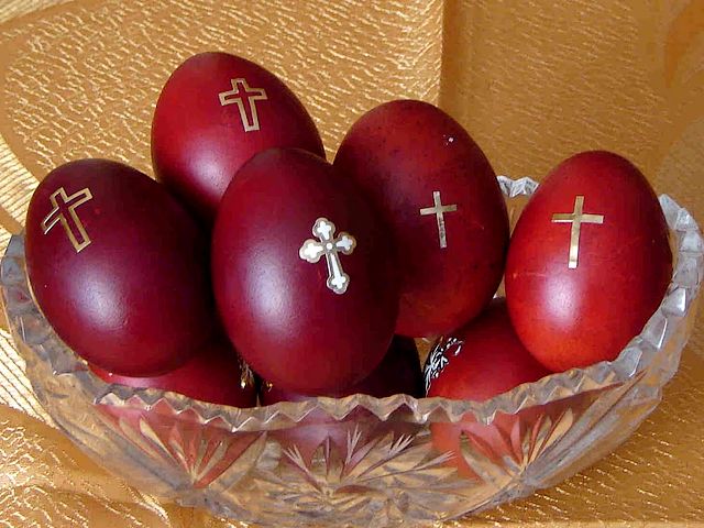 Greek Easter Eggs - The hard-boiled eggs, dyed in dark brilliant red colour, made by Orthodox Christians in Greece and Middle East,  are the brightest symbol of Greek Easter. The egg itself is an emblem of the Resurrection, while the red colour symbolizes the redeeming blood of Christ that was shed to absolve the sins of man. - , Greek, Easter, eggs, egg, holidays, holiday, hard, boiled, dark, brilliant, red, colour, colours, Orthodox, Christians, Christian, Greece, Middle, East, symbol, symbols, emblem, emblems, Resurrection, redeeming, blood, Christ, sins, sin, man, men - The hard-boiled eggs, dyed in dark brilliant red colour, made by Orthodox Christians in Greece and Middle East,  are the brightest symbol of Greek Easter. The egg itself is an emblem of the Resurrection, while the red colour symbolizes the redeeming blood of Christ that was shed to absolve the sins of man. Решайте бесплатные онлайн Greek Easter Eggs пазлы игры или отправьте Greek Easter Eggs пазл игру приветственную открытку  из puzzles-games.eu.. Greek Easter Eggs пазл, пазлы, пазлы игры, puzzles-games.eu, пазл игры, онлайн пазл игры, игры пазлы бесплатно, бесплатно онлайн пазл игры, Greek Easter Eggs бесплатно пазл игра, Greek Easter Eggs онлайн пазл игра , jigsaw puzzles, Greek Easter Eggs jigsaw puzzle, jigsaw puzzle games, jigsaw puzzles games, Greek Easter Eggs пазл игра открытка, пазлы игры открытки, Greek Easter Eggs пазл игра приветственная открытка
