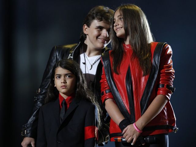 Michael Forever Tribute Concert Children of the King of Pop at Millennium Stadium in Cardiff Wales UK - The children of the late King of Pop Michael Jackson, Prince Michael Joseph, Jr, born in 1997, 9-year-old Prince Michael II, known as Blanket and his daughter Paris Michael Katherine (1998), on stage during the tribute concert 'Michael Forever' at the Millennium Stadium in Cardiff, the capital of Wales, UK (October 8, 2011). - , Michael, Forever, tribute, concert, concerts, children, child, Millennium, Stadium, stadiums, Cardiff, Wales, UK, music, musics, celebrities, celebrity, place, places, travel, travels, trip, trips, tour, tours, late, king, kings, pop, Jackson, Prince, Joseph, Jr, 1997, year, years, Blanket, daughter, daughters, Paris, Katherine, 1998, stage, stages, capital, capitals, October, 2011 - The children of the late King of Pop Michael Jackson, Prince Michael Joseph, Jr, born in 1997, 9-year-old Prince Michael II, known as Blanket and his daughter Paris Michael Katherine (1998), on stage during the tribute concert 'Michael Forever' at the Millennium Stadium in Cardiff, the capital of Wales, UK (October 8, 2011). Решайте бесплатные онлайн Michael Forever Tribute Concert Children of the King of Pop at Millennium Stadium in Cardiff Wales UK пазлы игры или отправьте Michael Forever Tribute Concert Children of the King of Pop at Millennium Stadium in Cardiff Wales UK пазл игру приветственную открытку  из puzzles-games.eu.. Michael Forever Tribute Concert Children of the King of Pop at Millennium Stadium in Cardiff Wales UK пазл, пазлы, пазлы игры, puzzles-games.eu, пазл игры, онлайн пазл игры, игры пазлы бесплатно, бесплатно онлайн пазл игры, Michael Forever Tribute Concert Children of the King of Pop at Millennium Stadium in Cardiff Wales UK бесплатно пазл игра, Michael Forever Tribute Concert Children of the King of Pop at Millennium Stadium in Cardiff Wales UK онлайн пазл игра , jigsaw puzzles, Michael Forever Tribute Concert Children of the King of Pop at Millennium Stadium in Cardiff Wales UK jigsaw puzzle, jigsaw puzzle games, jigsaw puzzles games, Michael Forever Tribute Concert Children of the King of Pop at Millennium Stadium in Cardiff Wales UK пазл игра открытка, пазлы игры открытки, Michael Forever Tribute Concert Children of the King of Pop at Millennium Stadium in Cardiff Wales UK пазл игра приветственная открытка