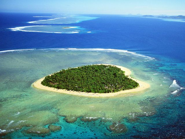 Heart-Shaped Island Tavarua Fiji South Pacific puzzle game 