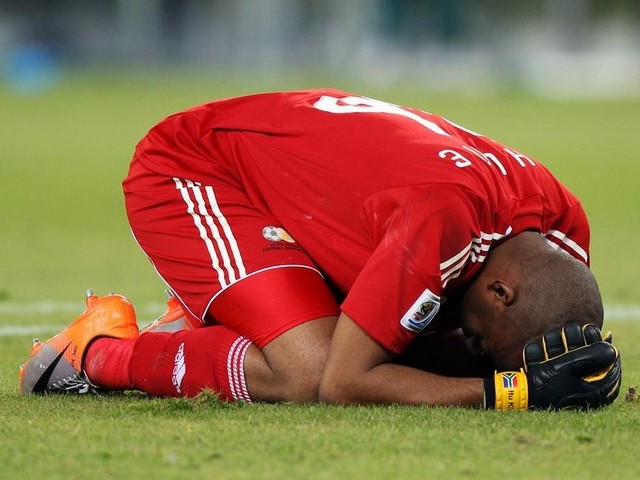 World Cup 2010 Itumeleng Khune пъзел игра 