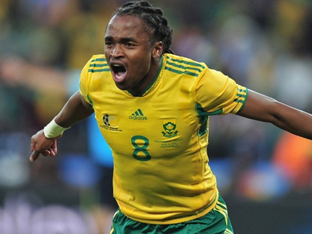 World Cup 2010 Siphiwe Tshabalala - The midfielder Siphiwe Tshabalala of South Africa celebrates scoring the first goal of the FIFA World Cup 2010 at the Soccer City stadium in Johannesburg (June 11). - , World, Cup, 2010, Siphiwe, Tshabalala, sport, sports, tournament, tournaments, qualification, qualifications, South, Africa, goal, goals, FIFA, Soccer, City, stadium, stadiums, Johannesburg - The midfielder Siphiwe Tshabalala of South Africa celebrates scoring the first goal of the FIFA World Cup 2010 at the Soccer City stadium in Johannesburg (June 11). Решайте бесплатные онлайн World Cup 2010 Siphiwe Tshabalala пазлы игры или отправьте World Cup 2010 Siphiwe Tshabalala пазл игру приветственную открытку  из puzzles-games.eu.. World Cup 2010 Siphiwe Tshabalala пазл, пазлы, пазлы игры, puzzles-games.eu, пазл игры, онлайн пазл игры, игры пазлы бесплатно, бесплатно онлайн пазл игры, World Cup 2010 Siphiwe Tshabalala бесплатно пазл игра, World Cup 2010 Siphiwe Tshabalala онлайн пазл игра , jigsaw puzzles, World Cup 2010 Siphiwe Tshabalala jigsaw puzzle, jigsaw puzzle games, jigsaw puzzles games, World Cup 2010 Siphiwe Tshabalala пазл игра открытка, пазлы игры открытки, World Cup 2010 Siphiwe Tshabalala пазл игра приветственная открытка