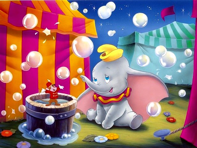 Disney Dumbo and Timothy beside Bucket with Champagne Wallpaper пъзел игра 