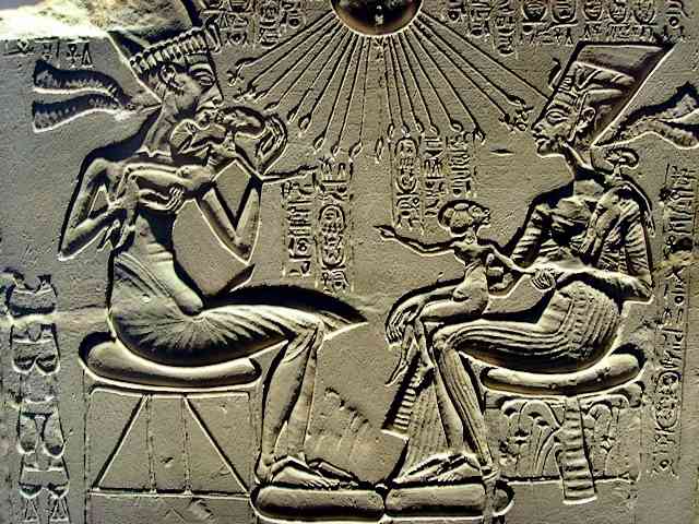 Akhenaten Nefertiti and Children Berlin State Museums Germany puzzle game 