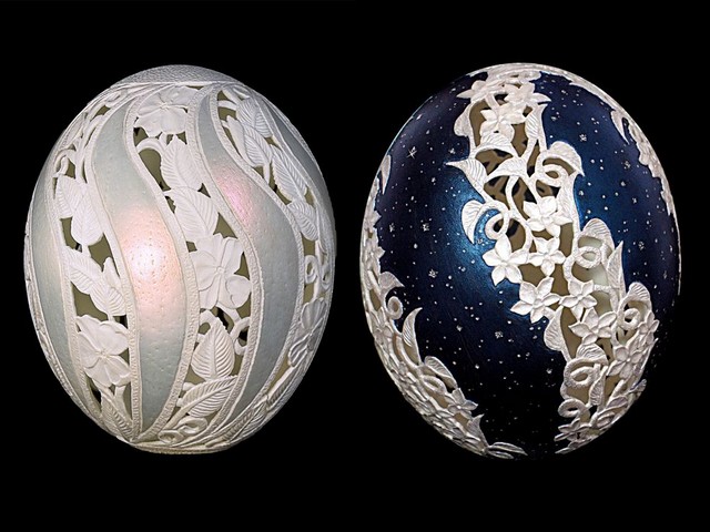 Easter Eggs Sculptures by Tamera Seevers - Amazing eggs' sculptures 'Wild Desert Rose' and 'Starlit Night'. These impressive artworks are real ostrich eggshells, marvelously carved and decorated by Tamera Seevers. Tamera Seevers is recognized by the American Craft Council as one of the 250 leading American artist. - , Easter, eggs, egg, sculptures, sculpture, Tamera, Seevers, art, arts, holiday, holidays, amazing, wild, desert, rose, roses, starlit, night, impressive, artworks, artwork, real, ostrich, eggshells, eggshell, marvelously, carved, decorated, by, American, Craft, Council, American, artist, artists - Amazing eggs' sculptures 'Wild Desert Rose' and 'Starlit Night'. These impressive artworks are real ostrich eggshells, marvelously carved and decorated by Tamera Seevers. Tamera Seevers is recognized by the American Craft Council as one of the 250 leading American artist. Подреждайте безплатни онлайн Easter Eggs Sculptures by Tamera Seevers пъзел игри или изпратете Easter Eggs Sculptures by Tamera Seevers пъзел игра поздравителна картичка  от puzzles-games.eu.. Easter Eggs Sculptures by Tamera Seevers пъзел, пъзели, пъзели игри, puzzles-games.eu, пъзел игри, online пъзел игри, free пъзел игри, free online пъзел игри, Easter Eggs Sculptures by Tamera Seevers free пъзел игра, Easter Eggs Sculptures by Tamera Seevers online пъзел игра, jigsaw puzzles, Easter Eggs Sculptures by Tamera Seevers jigsaw puzzle, jigsaw puzzle games, jigsaw puzzles games, Easter Eggs Sculptures by Tamera Seevers пъзел игра картичка, пъзели игри картички, Easter Eggs Sculptures by Tamera Seevers пъзел игра поздравителна картичка