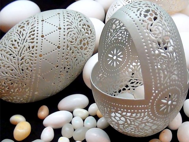 Easter Eggs Victorian Lace by Beth Magnuson puzzle game 