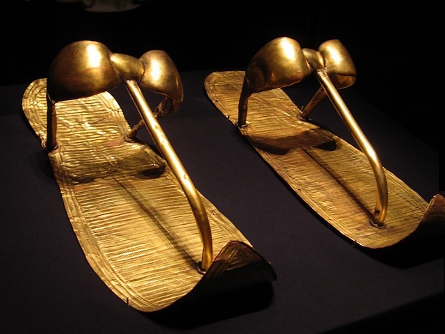 Tutankhamun Golden Sandals Science Museum Minnesota USA - The golden sandals of the Egyptian pharaoh Tutankhamun (1343 BC-1325 BC), during the exhibition in the Science Museum of Minnesota, USA, 'Tutankhamun the Golden King and the Great Pharaohs' (February 18 to September 5, 2011). These golden sandals, imitating woven of reeds, made specifically for the afterlife, have been still on the feet of Tutankhamun when Howard Carter unpacks the mummy. - , Tutankhamun, golden, sandals, sandal, Science, Museum, museums, Minnesota, USA, art, arts, places, place, travel, travels, trip, trips, tour, tours, Egyptian, pharaoh, pharaohs, 1343, 1325, BC, exhibition, exhibitions, king, kings, great, February, September, 2011, woven, wovens, reeds, reed, afterlife, feet, feets, Howard, Carter, mummy, mummies - The golden sandals of the Egyptian pharaoh Tutankhamun (1343 BC-1325 BC), during the exhibition in the Science Museum of Minnesota, USA, 'Tutankhamun the Golden King and the Great Pharaohs' (February 18 to September 5, 2011). These golden sandals, imitating woven of reeds, made specifically for the afterlife, have been still on the feet of Tutankhamun when Howard Carter unpacks the mummy. Lösen Sie kostenlose Tutankhamun Golden Sandals Science Museum Minnesota USA Online Puzzle Spiele oder senden Sie Tutankhamun Golden Sandals Science Museum Minnesota USA Puzzle Spiel Gruß ecards  from puzzles-games.eu.. Tutankhamun Golden Sandals Science Museum Minnesota USA puzzle, Rätsel, puzzles, Puzzle Spiele, puzzles-games.eu, puzzle games, Online Puzzle Spiele, kostenlose Puzzle Spiele, kostenlose Online Puzzle Spiele, Tutankhamun Golden Sandals Science Museum Minnesota USA kostenlose Puzzle Spiel, Tutankhamun Golden Sandals Science Museum Minnesota USA Online Puzzle Spiel, jigsaw puzzles, Tutankhamun Golden Sandals Science Museum Minnesota USA jigsaw puzzle, jigsaw puzzle games, jigsaw puzzles games, Tutankhamun Golden Sandals Science Museum Minnesota USA Puzzle Spiel ecard, Puzzles Spiele ecards, Tutankhamun Golden Sandals Science Museum Minnesota USA Puzzle Spiel Gruß ecards