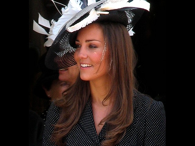 Kate Middleton Procession Order of the Garter - Kate Middleton, girl-friend of Prince William, is watching the procession of 'Order of the Garter', during the ceremony, that takes place each year at Windsor Castle, under the patron of St. George, who is the patron saint of soldiers and of England (2008). - , Kate, Middleton, procession, processions, order, orders, garter, garters, celebrities, celebrity, show, shows, ceremony, ceremonies, event, events, entertainment, entertainments, girl-friend, girl-friends, prince, princes, William, year, years, Windsor, castle, castles, patron, patrons, St., George, St.George, saint, saints, soldiers, soldier, England, 2008 - Kate Middleton, girl-friend of Prince William, is watching the procession of 'Order of the Garter', during the ceremony, that takes place each year at Windsor Castle, under the patron of St. George, who is the patron saint of soldiers and of England (2008). Подреждайте безплатни онлайн Kate Middleton Procession Order of the Garter пъзел игри или изпратете Kate Middleton Procession Order of the Garter пъзел игра поздравителна картичка  от puzzles-games.eu.. Kate Middleton Procession Order of the Garter пъзел, пъзели, пъзели игри, puzzles-games.eu, пъзел игри, online пъзел игри, free пъзел игри, free online пъзел игри, Kate Middleton Procession Order of the Garter free пъзел игра, Kate Middleton Procession Order of the Garter online пъзел игра, jigsaw puzzles, Kate Middleton Procession Order of the Garter jigsaw puzzle, jigsaw puzzle games, jigsaw puzzles games, Kate Middleton Procession Order of the Garter пъзел игра картичка, пъзели игри картички, Kate Middleton Procession Order of the Garter пъзел игра поздравителна картичка