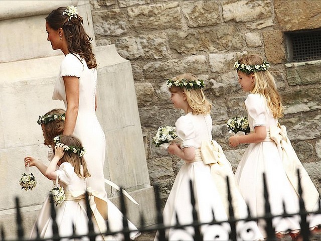 Royal Wedding England Maid of Honour Pippa Middleton with Bridesmaids on the way to Westminster Abbey in London - The maid of Honour, Pippa Middleton with bridesmaids, Grace van Cutsem and Eliza Lopez (both on age 3), which are followed by 7-year-old Lady Louise Windsor and 8-year-old Margarita Armstrong-Jones, on the way to Westminster Abbey in London, England, to attend the ceremony of the royal wedding of Prince William and Catherine Duchess of Cambridge, on April 29, 2011. - , Royal, wedding, weddings, England, Maid, Honour, Pippa, Middleton, bridesmaids, bridesmaid, Westminster, abbey, abbeys, London, celebrities, celebrity, show, shows, ceremony, ceremonies, event, events, entertainment, entertainments, place, places, travel, travels, tour, tours, Grace, Cutsem, Eliza, Lopez, age, ages, Lady, Louise, Windsor, Margarita, Armstrong, Jones, prince, princes, William, Catherine, duchess, duchesses, Cambridge, April, 2011 - The maid of Honour, Pippa Middleton with bridesmaids, Grace van Cutsem and Eliza Lopez (both on age 3), which are followed by 7-year-old Lady Louise Windsor and 8-year-old Margarita Armstrong-Jones, on the way to Westminster Abbey in London, England, to attend the ceremony of the royal wedding of Prince William and Catherine Duchess of Cambridge, on April 29, 2011. Подреждайте безплатни онлайн Royal Wedding England Maid of Honour Pippa Middleton with Bridesmaids on the way to Westminster Abbey in London пъзел игри или изпратете Royal Wedding England Maid of Honour Pippa Middleton with Bridesmaids on the way to Westminster Abbey in London пъзел игра поздравителна картичка  от puzzles-games.eu.. Royal Wedding England Maid of Honour Pippa Middleton with Bridesmaids on the way to Westminster Abbey in London пъзел, пъзели, пъзели игри, puzzles-games.eu, пъзел игри, online пъзел игри, free пъзел игри, free online пъзел игри, Royal Wedding England Maid of Honour Pippa Middleton with Bridesmaids on the way to Westminster Abbey in London free пъзел игра, Royal Wedding England Maid of Honour Pippa Middleton with Bridesmaids on the way to Westminster Abbey in London online пъзел игра, jigsaw puzzles, Royal Wedding England Maid of Honour Pippa Middleton with Bridesmaids on the way to Westminster Abbey in London jigsaw puzzle, jigsaw puzzle games, jigsaw puzzles games, Royal Wedding England Maid of Honour Pippa Middleton with Bridesmaids on the way to Westminster Abbey in London пъзел игра картичка, пъзели игри картички, Royal Wedding England Maid of Honour Pippa Middleton with Bridesmaids on the way to Westminster Abbey in London пъзел игра поздравителна картичка