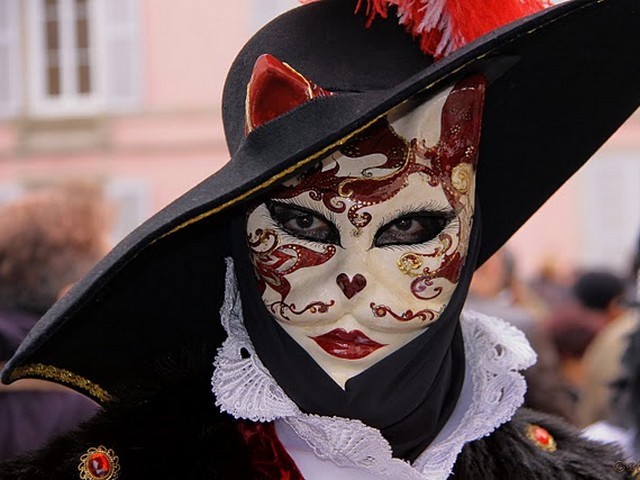 Remiremont Carnaval the Puss in Boots пъзел игра 