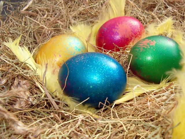 Glossy Easter Eggs пазл игру 