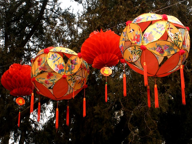 Spring Festival Lanterns Decoration пазл игру 